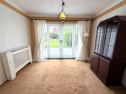 Hall Drive, Old Hall Estate, Image 7