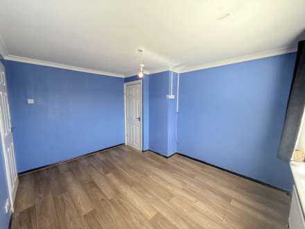 Ravenhead Ave, Southdene, Image 10