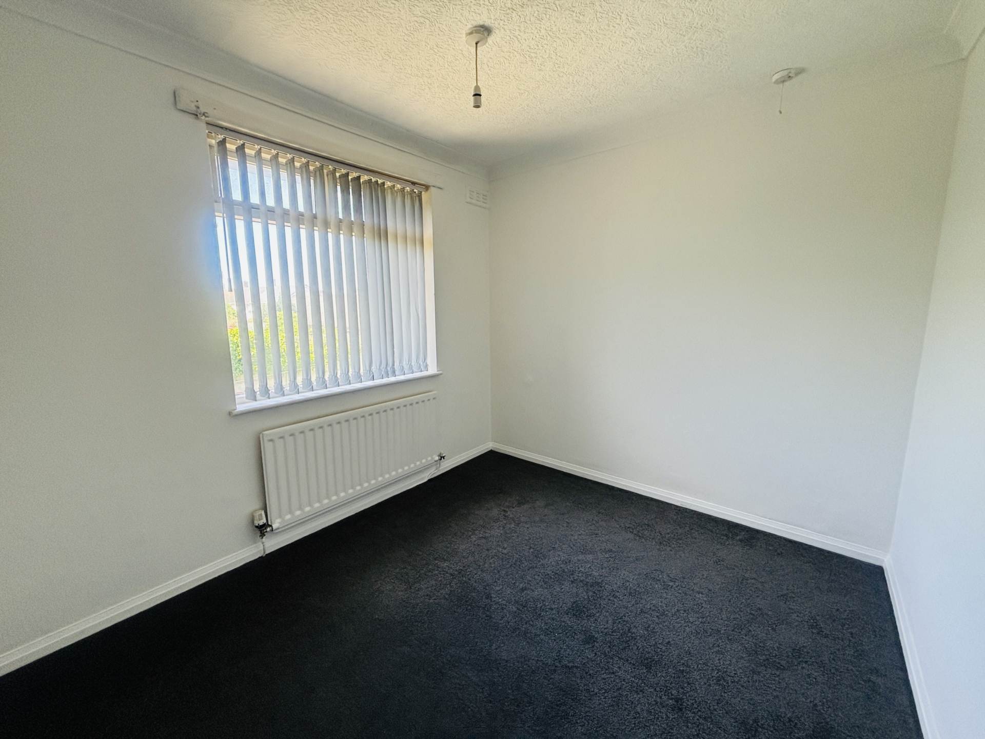 Old Farm Road, Southdene, Image 15