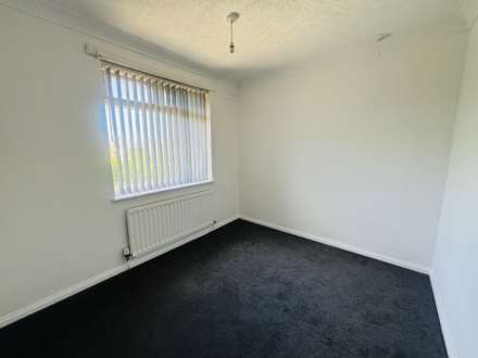 Old Farm Road, Southdene, Image 15