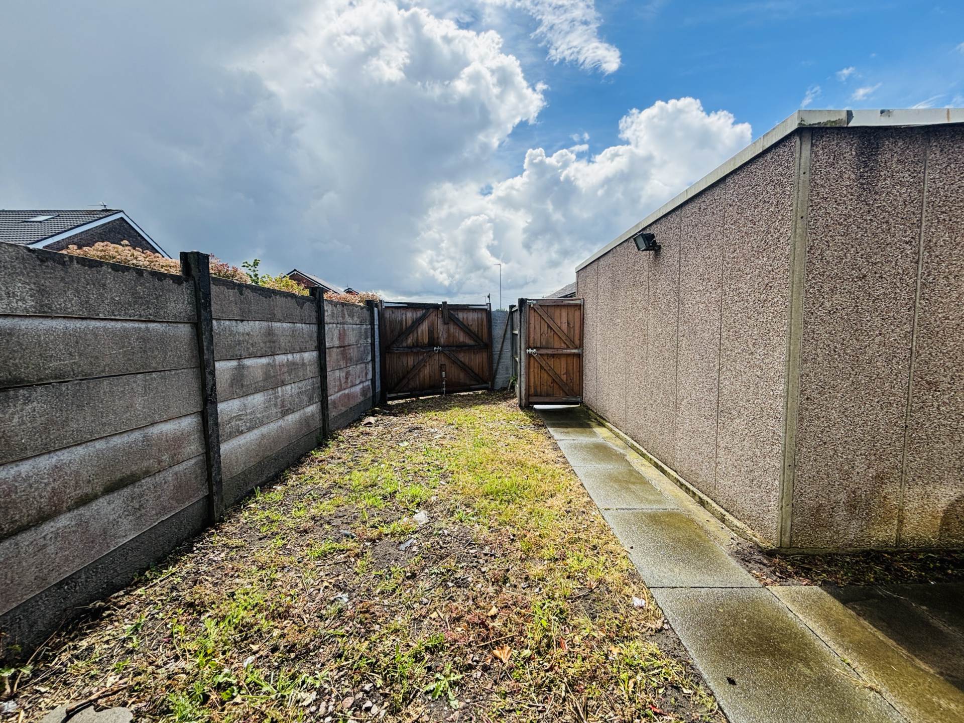 Clare Walk, Fazakerley, Image 12
