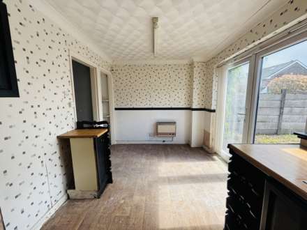 Clare Walk, Fazakerley, Image 6