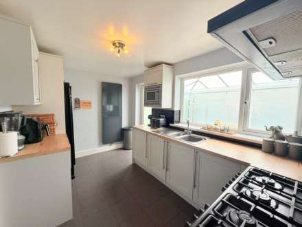 Avon Close, Shevington Park, Image 5