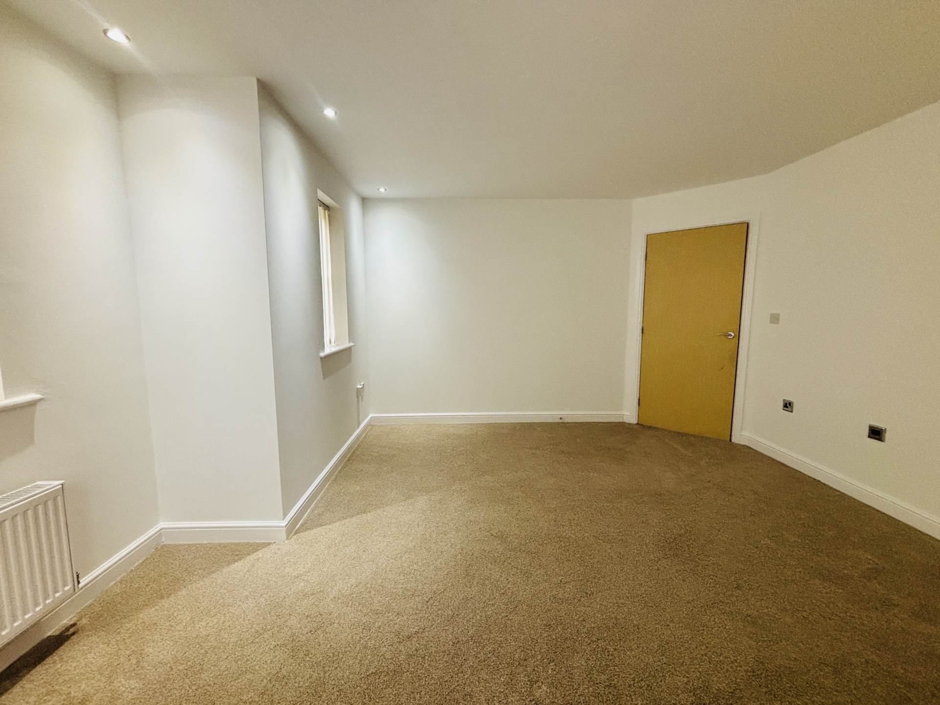Larkspur Court, Melling, Image 4