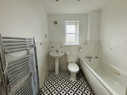 Larkspur Court, Melling, Image 12