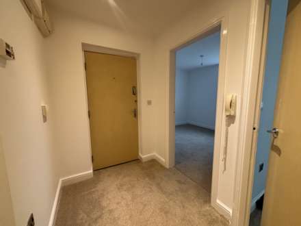 Larkspur Court, Melling, Image 2