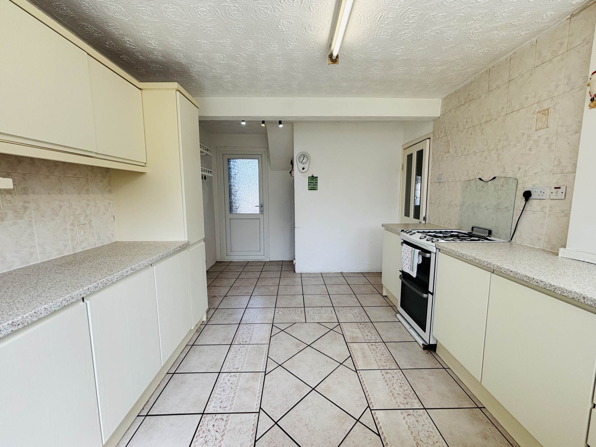 Fairthorn Walk, Northwood, Image 12