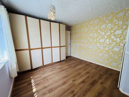 Fairthorn Walk, Northwood, Image 15