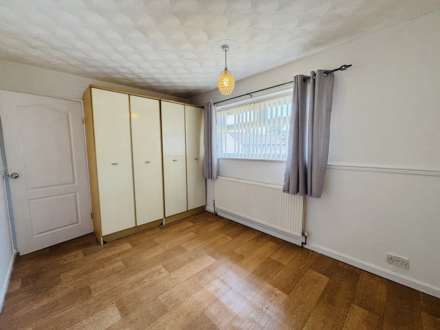 Fairthorn Walk, Northwood, Image 17