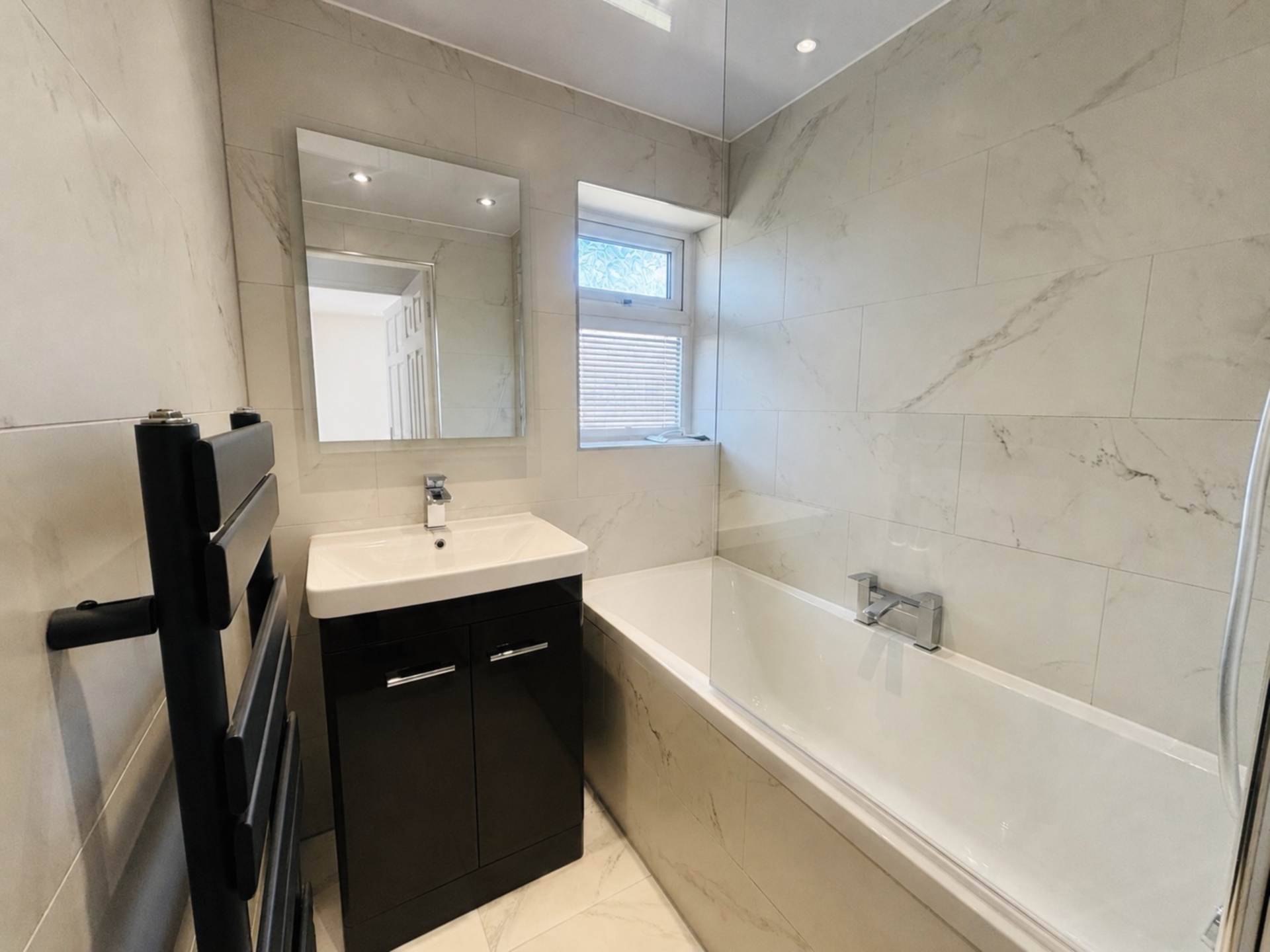 Birbeck Walk, Northwood, Image 17