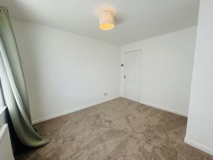 Birbeck Walk, Northwood, Image 13