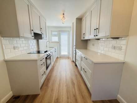 Birbeck Walk, Northwood, Image 2
