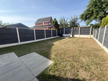 Monash Close, Shevington Park, Image 19