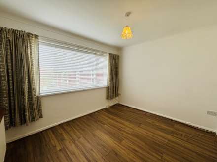 Melling Way, Old Hall Estate, Image 4