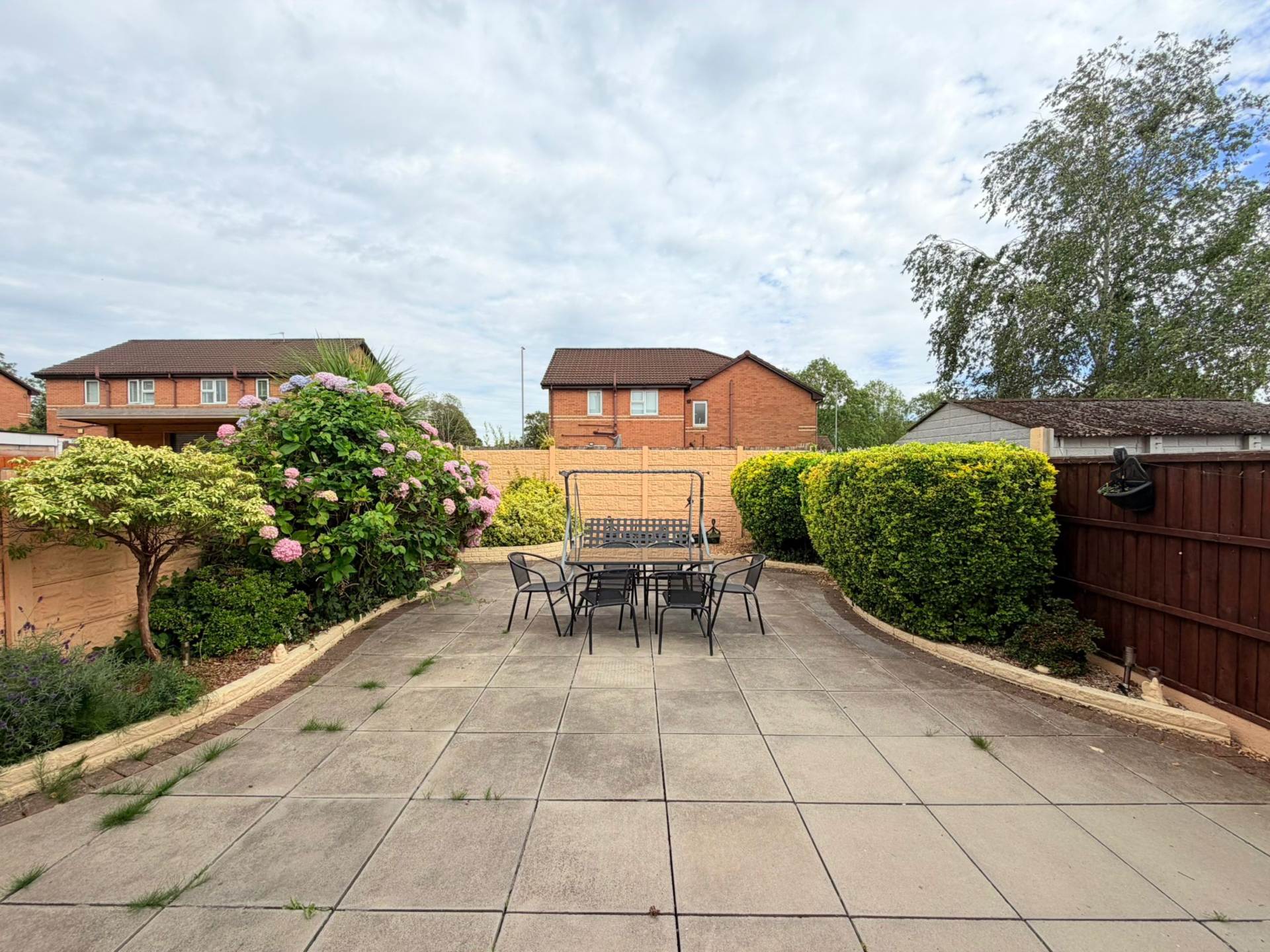 Henlow Avenue, Southdene, Image 15
