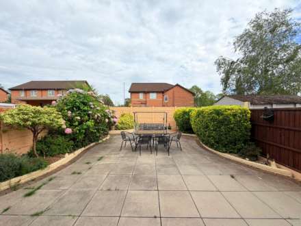 Henlow Avenue, Southdene, Image 15