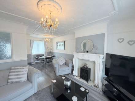 Henlow Avenue, Southdene, Image 3