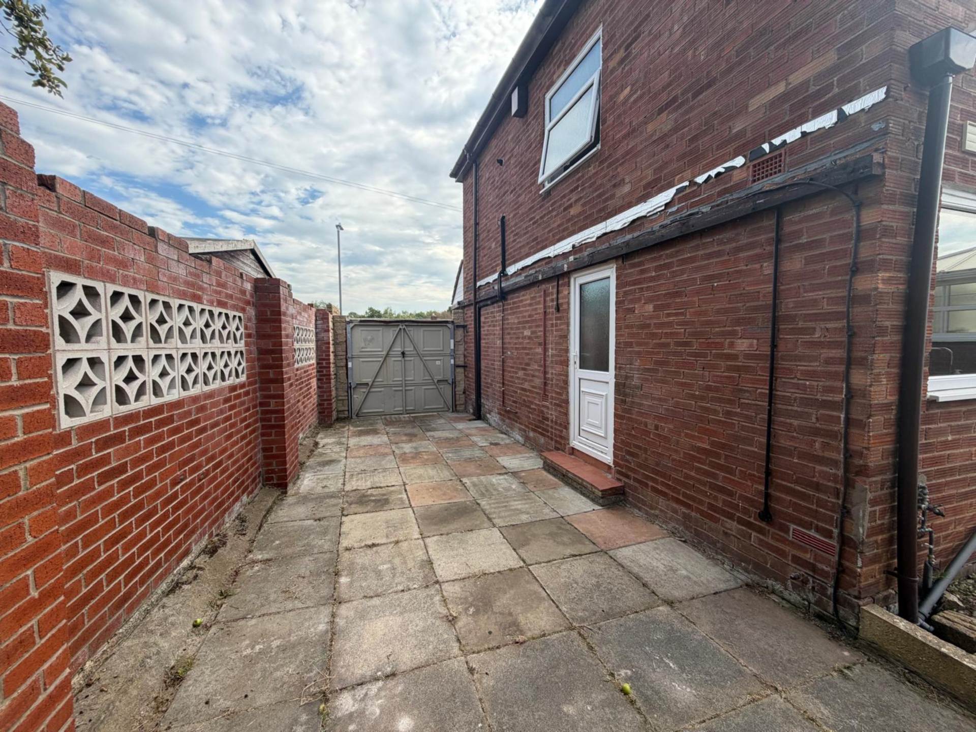 Laburnum Crescent, Liverpool, Image 19