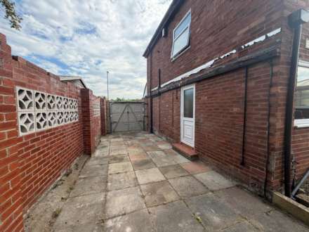 Laburnum Crescent, Liverpool, Image 19