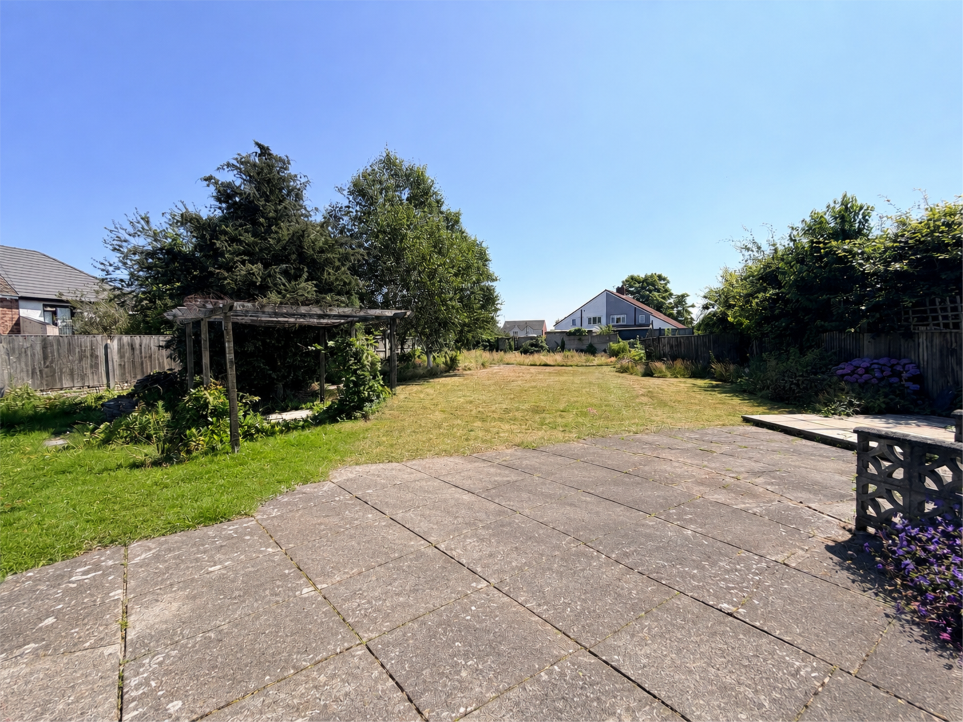 Domar Close, Southdene, Image 21