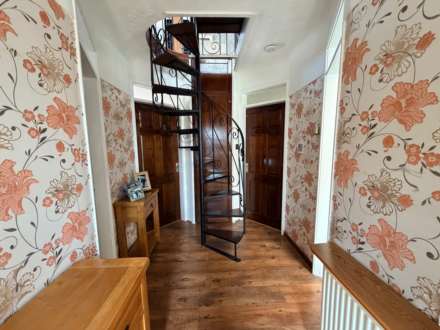 Domar Close, Southdene, Image 13