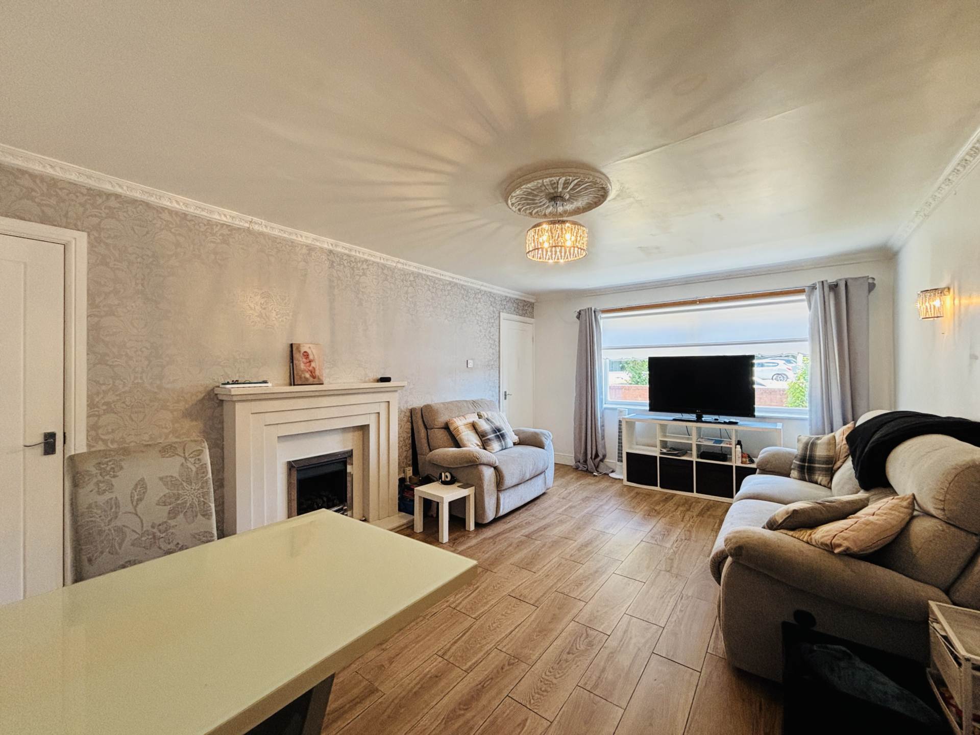 Hall Drive, Old Hall Estate, Image 8