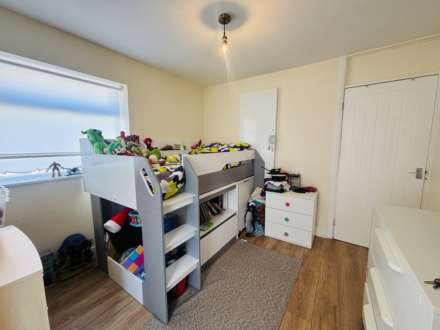 Hall Drive, Old Hall Estate, Image 14