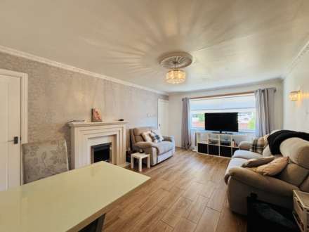 Hall Drive, Old Hall Estate, Image 8