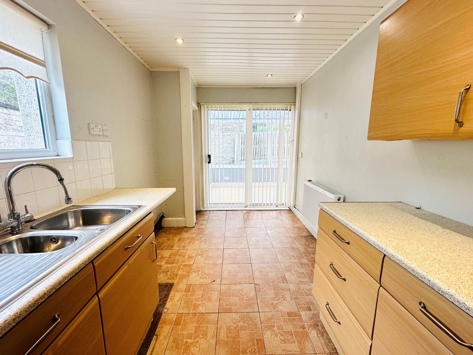 Burnard Crescent, Northwood, Image 8