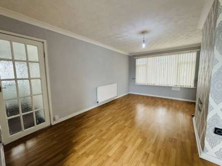 Burnard Crescent, Northwood, Image 7