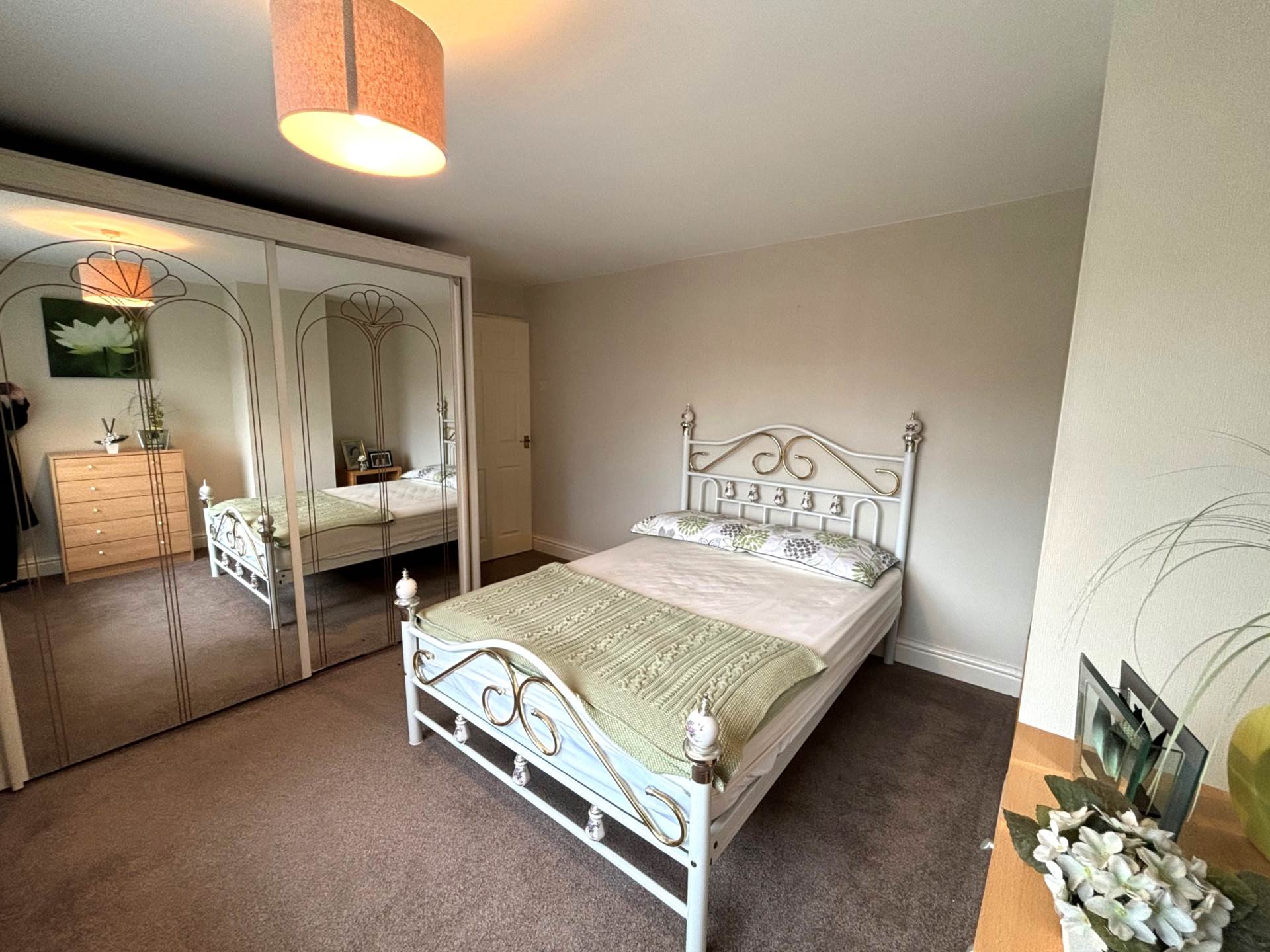 Lydbury Crescent, Southdene, Image 15