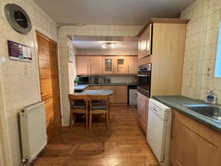 Lydbury Crescent, Southdene, Image 10