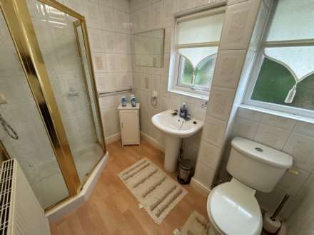 Lydbury Crescent, Southdene, Image 20