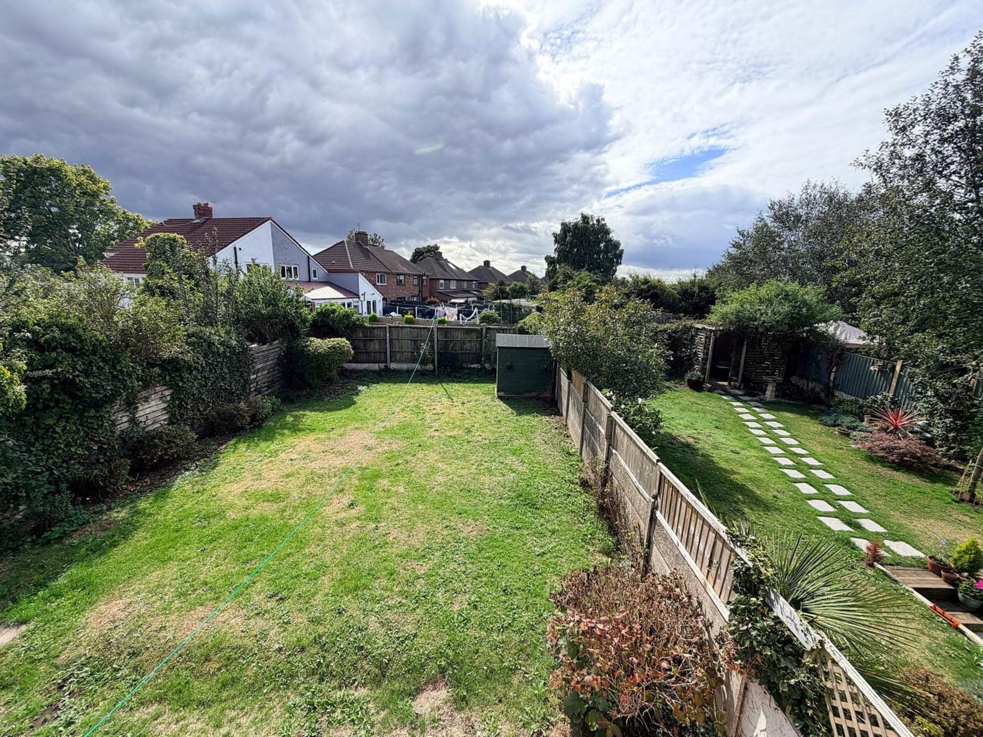 Leeside Close, Southdene, Image 17