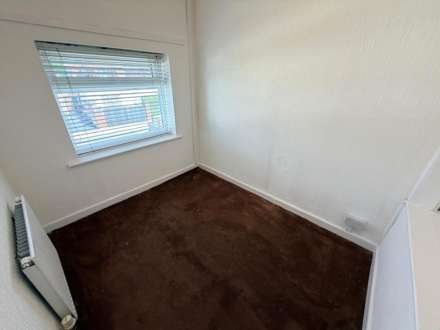 Leeside Close, Southdene, Image 12