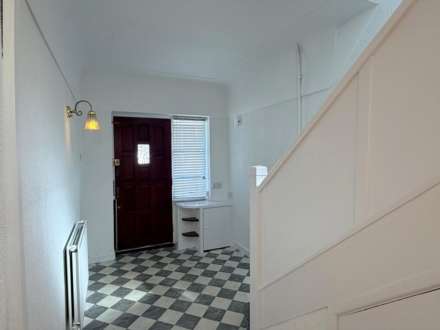 Leeside Close, Southdene, Image 8