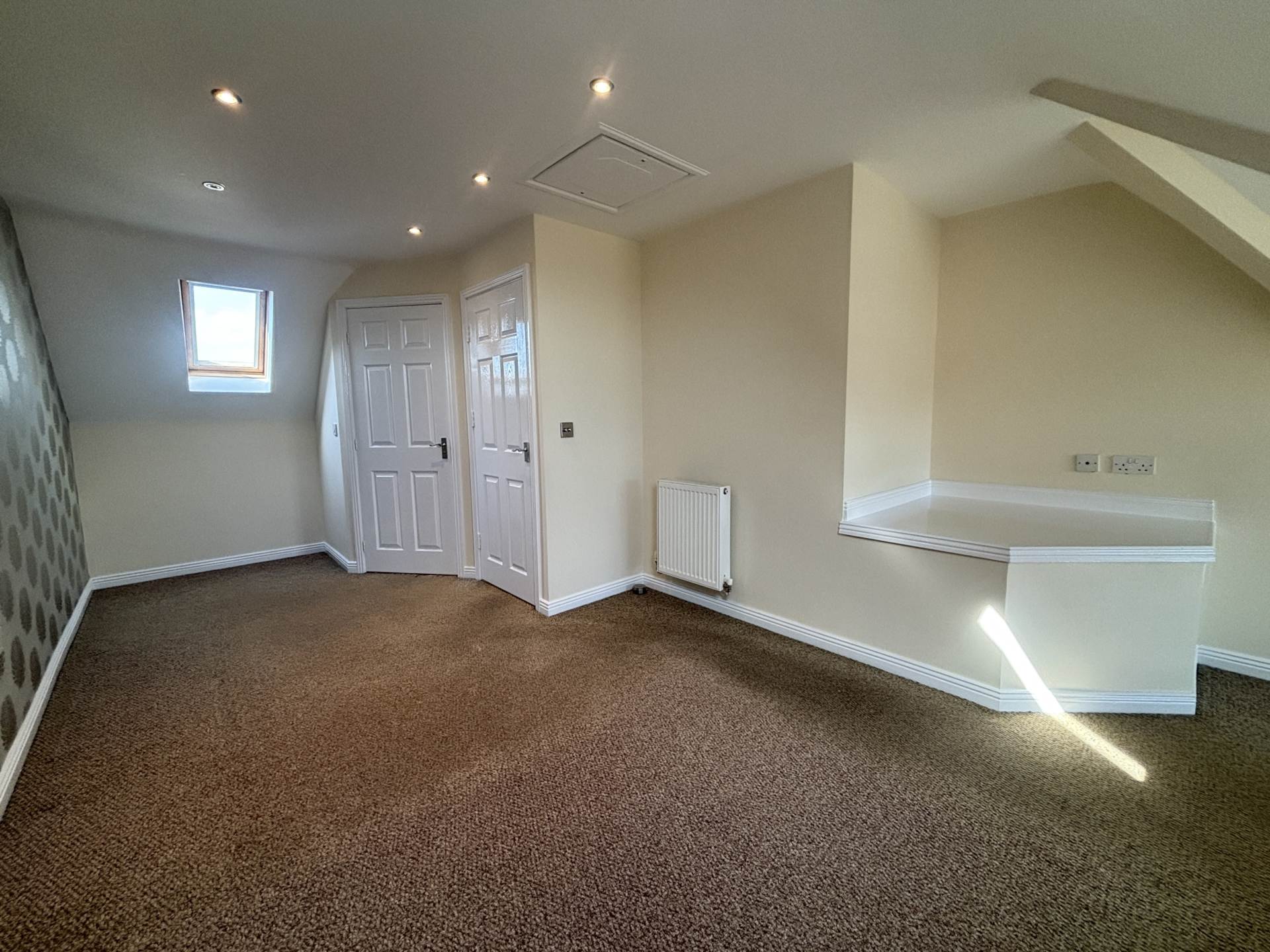 Gibson Close, Littledale, Image 24