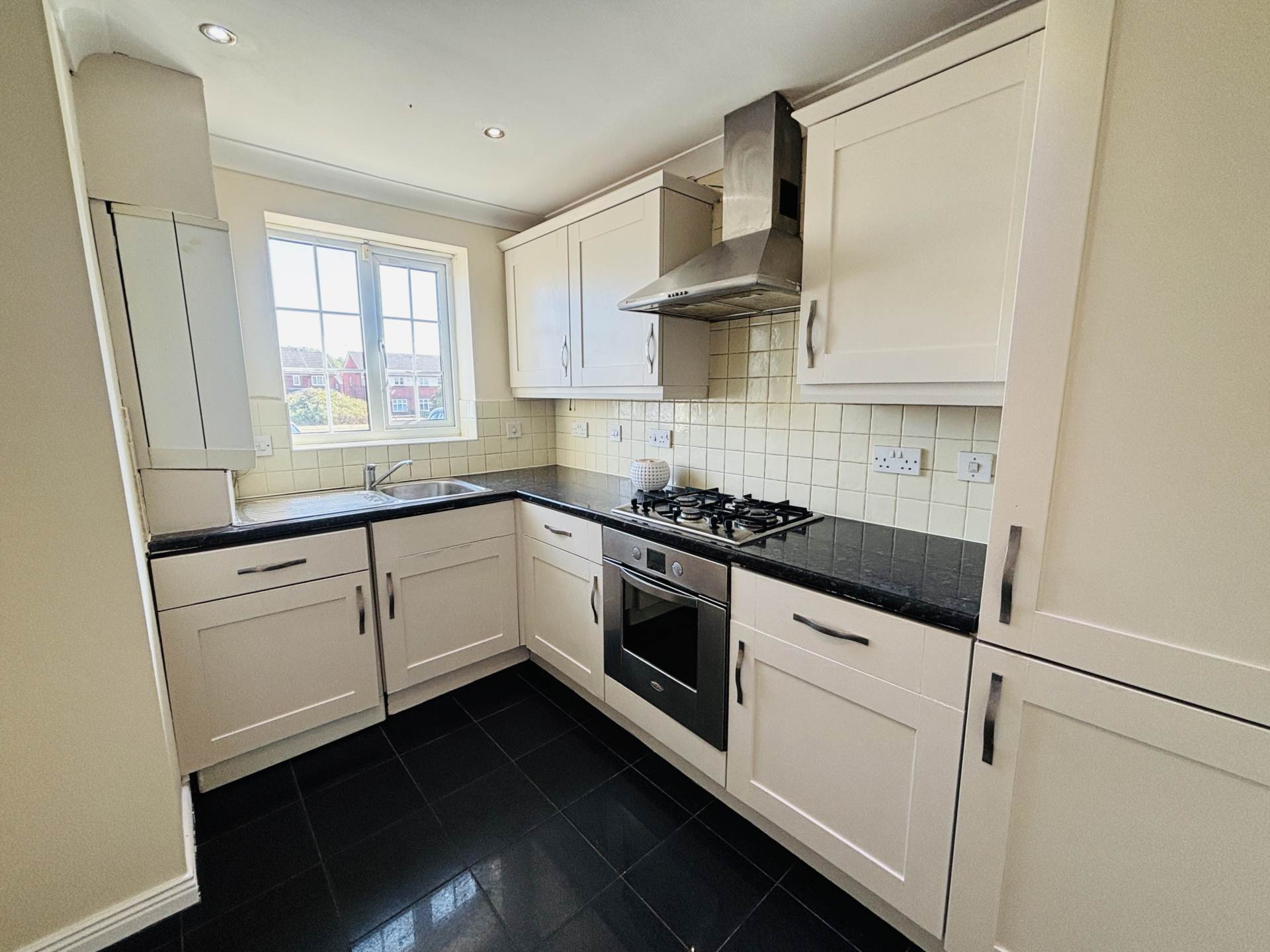 Gibson Close, Littledale, Image 3