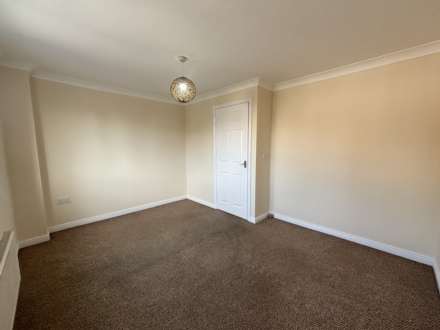 Gibson Close, Littledale, Image 14