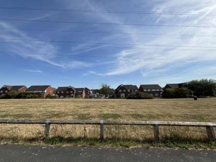Gibson Close, Littledale, Image 30