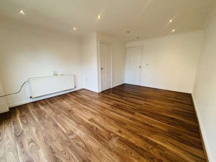 Gibson Close, Littledale, Image 4