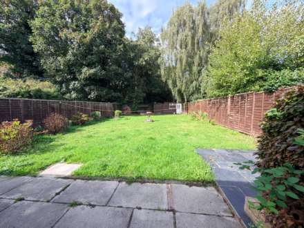Millbrook Crescent, Old Hall Estate, Image 14