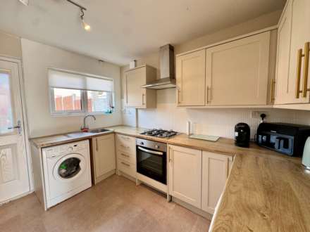 Carlis Road, Southdene, Image 6