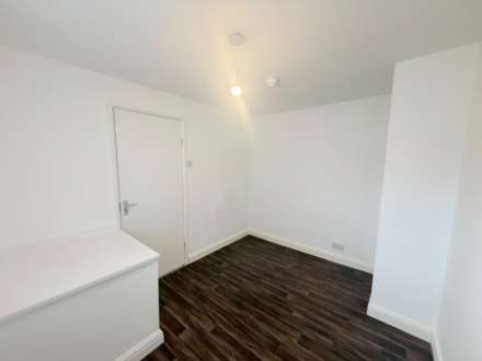 Britonside Avenue, Kirkby, Image 14