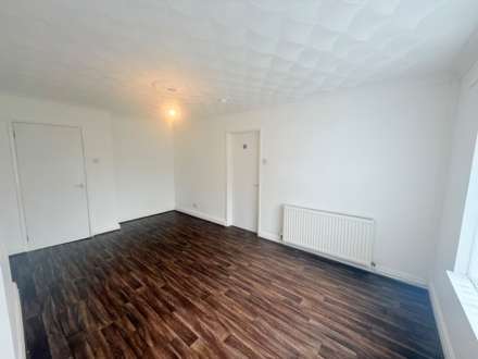 Britonside Avenue, Kirkby, Image 2