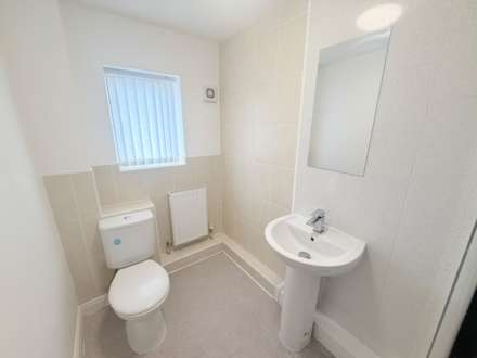 Britonside Avenue, Kirkby, Image 9