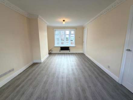 Whitefield Drive, Westvale, Image 2
