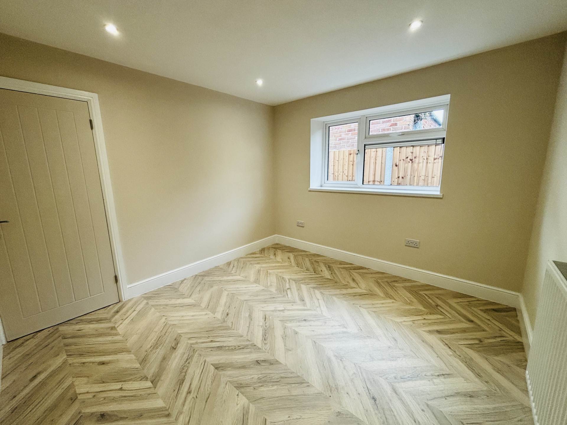 Manor Farm Road, Huyton, Image 9