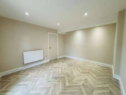 Manor Farm Road, Huyton, Image 11