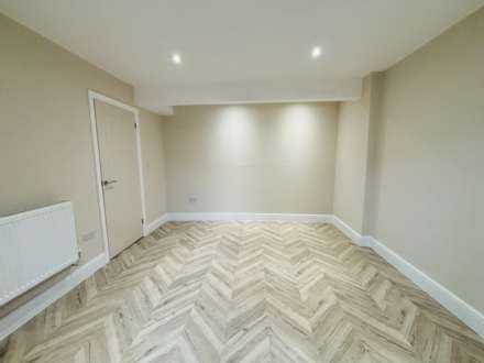Manor Farm Road, Huyton, Image 12